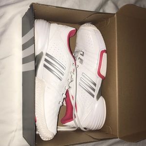 Adidas Barricade Tennis Shoe